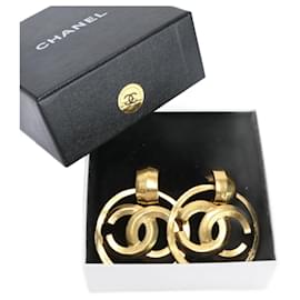 Chanel-Boucles d'oreilles clip en or Coco Mark de Chanel 96 P-Doré