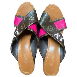 Sandali Louis Vuitton in pelle marrone Marrone