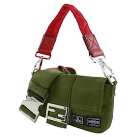 Fendi-Sac à bandoulière Fendi Mamma Bucket Porter-Rouge