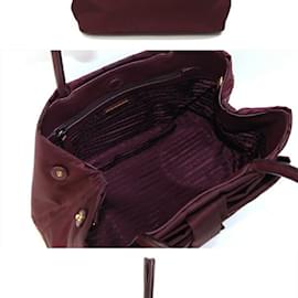 Prada-Sac à main en nylon et cuir Bordeaux Prada-Bordeaux