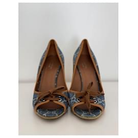 Gucci-Heels-Blue
