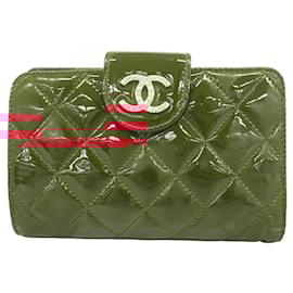 Chanel-Chanel Red Patent Leather Bi-Fold Wallet-Red