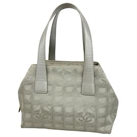 Chanel-Chanel Silver Nylon Handbag-Silvery