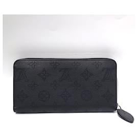 Louis Vuitton-Louis Vuitton Mahina Leather Long Wallet-Black