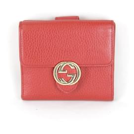 Gucci-Gucci Interlocking G Bi-fold Wallet in Red Leather-Red