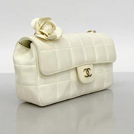 Chanel-Chanel White Lambskin Shoulder Bag-White