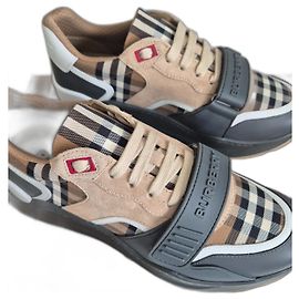 Burberry Sneakers Brown White Beige