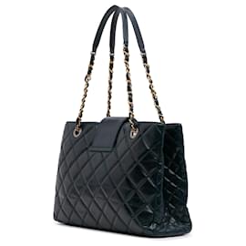 Chanel-Chanel Blue Glazed Quilted Calfskin Daily Walk Tote-Blue,Navy blue
