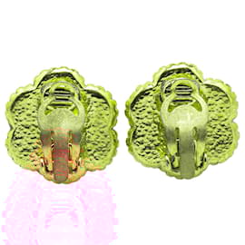 Chanel-Chanel Gold Gold Plated CC Flower Clip On Earrings-Golden