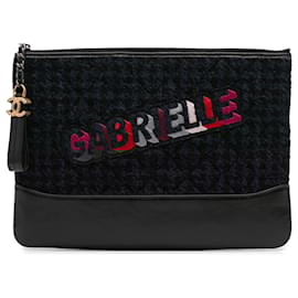 Chanel-Chanel Blue Quilted Tweed and Calfskin Embroidered Gabrielle Clutch-Blue,Navy blue