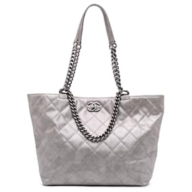 Chanel-Chanel Gray Quilted Iridescent Calfskin Shopping in Chains Tote-Brown