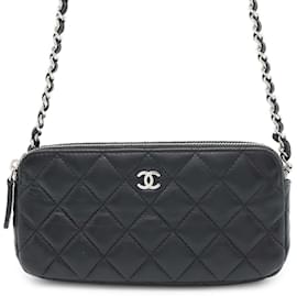 Chanel-Chanel Chain Wallet in Black Lambskin-Black