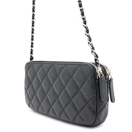 Chanel-Chanel Chain Wallet in Black Lambskin-Black