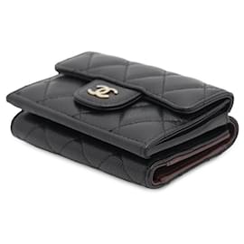 Chanel-Chanel Tri-fold Wallet in Black Grained Calfskin-Black