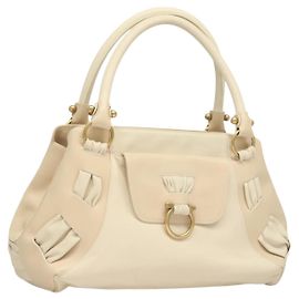 Bolsa de Ombro Gancini em Couro Marfim Dourado Auth 121471 da Salvatore Ferragamo Dourado Cru