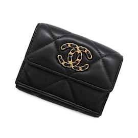 Chanel-Chanel Tri-fold Wallet in Black Lambskin-Black