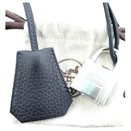 Hermès Glocke Ziehschloss für neue Schultertasche aus schwarzem Togo-Leder Schwarz