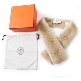 Hermès-Écharpe Hermès Écharpe en vison-Marron,Beige