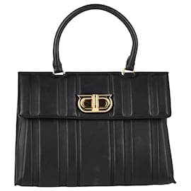 Salvatore Ferragamo- Ferragamo Gancini Flip-Lock Handbag in Black Leather-Black