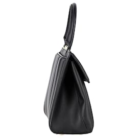 Salvatore Ferragamo- Ferragamo Gancini Flip-Lock Handbag in Black Leather-Black