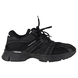 Balenciaga-Tênis Balenciaga Phantom Low Top em poliamida preta-Preto