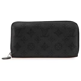 Louis Vuitton-Louis Vuitton Black Monogram Mahina Zippy Wallet-Black