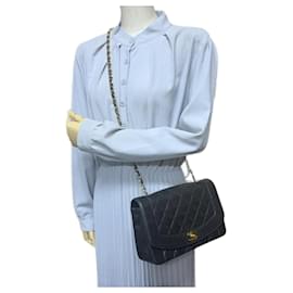 Chanel-Chanel Diana Matelasse Shoulder Bag-Black