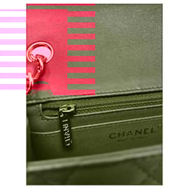 Chanel-CHANEL MINI SQUARE LAMB LEATHER & GOLD EFFECT METAL-Red