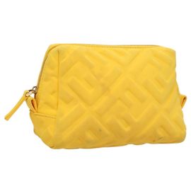 Pochette FENDI en nylon jaune or Auth bs24840 Doré Jaune