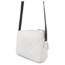 Louis Vuitton-Bolsa de Ombro Monogram Taiga Louis Vuitton-Branco