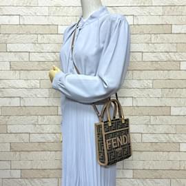 Fendi-Fendi Sunshine Shopper Small Zucca Shoulder Bag-Brown