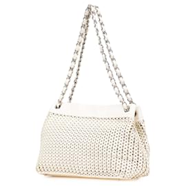 Chanel-Chanel White CC Woven Caviar Shoulder Bag-White,Cream