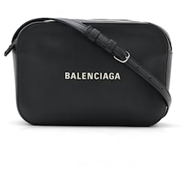 Balenciaga-Balenciaga Everyday Leather Shoulder Bag-Black