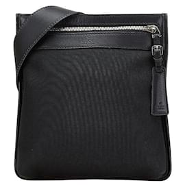 Gucci-Bolsa de Ombro em Lona e Couro Gucci 92562-Preto
