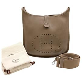 Hermès-Hermes Evelyne 3 PM Shoulder Bag Brown-Brown