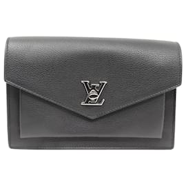 Louis Vuitton-Louis Vuitton Pochette Lockme Chain Shoulder Bag-Black