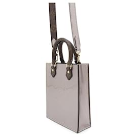 Louis Vuitton-Bolsa Petite Sac Plat em Monogram Vernis Louis Vuitton-Metálico,Taupe