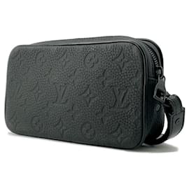 Louis Vuitton-Bolsa Second Louis Vuitton Monogram Taurillon Pochette Volga-Preto