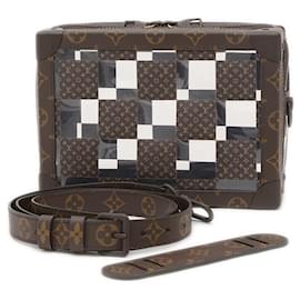 Louis Vuitton-Bolsa de Ombro Slim Soft Trunk Monogram da Louis Vuitton-Monograma