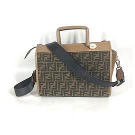 Bolsa Fendi Zucca Soft Trunk Marrom Bege