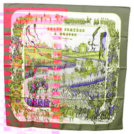 Hermès-HERMES Carre 90 Scarf ""GRAND CORTEGE A MOSCOU"" Silk Red Auth hk2432-Red