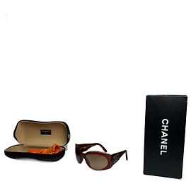 Vintage Chanel CC sunglasses Red Red