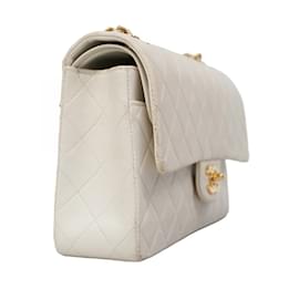 Chanel-Chanel White Lambskin Shoulder Bag-White