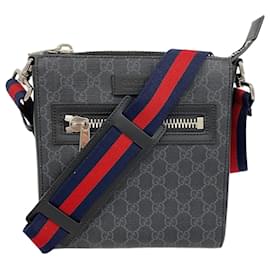 Gucci-Bolsa de Ombro Gucci GG Supreme 523599-Preto