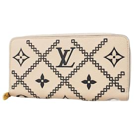 Louis Vuitton-Carteira longa Louis Vuitton Monogram Empreinte Broderie-Cru