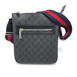 Gucci-Gucci 792082 GG Supreme Small Shoulder Bag-Black