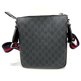 Gucci-Gucci 792082 GG Supreme Small Shoulder Bag-Black