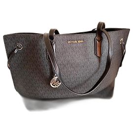 Michael Kors Jet Set Tote Bag Black Leather Black
