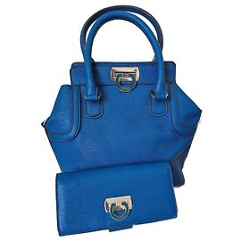 Guess Bolsa de mão azul royal com carteira/companheiro combinando Azul