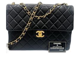 Chanel-Sac Bandouliere Chanel Timeless Jumbo en cuir matellasé noir-Noir